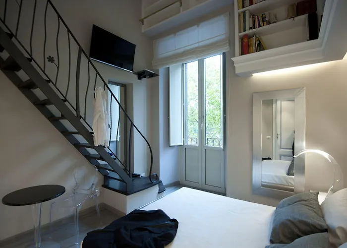 Luxury On The River 4*