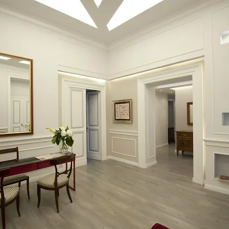 럭셔리 온 리버 게스트하우스 로마