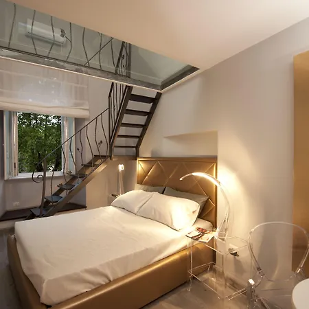 럭셔리 온 리버 게스트하우스