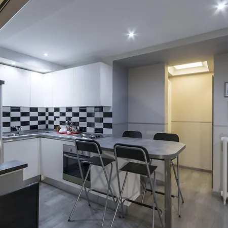 럭셔리 온 리버 로마