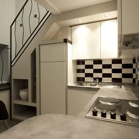 럭셔리 온 리버 게스트하우스