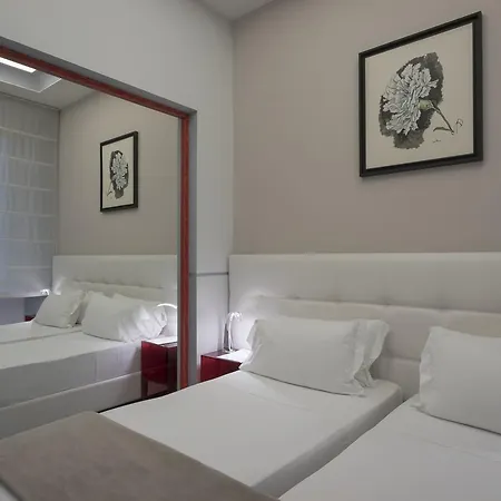 Luxury On The River 3*