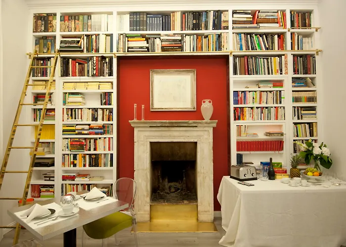 Πανσιόν Luxury On The River 4*