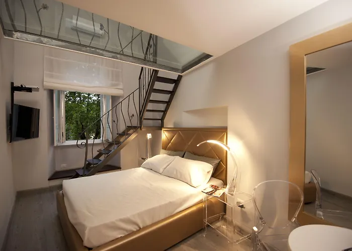 Luxury On The River Πανσιόν